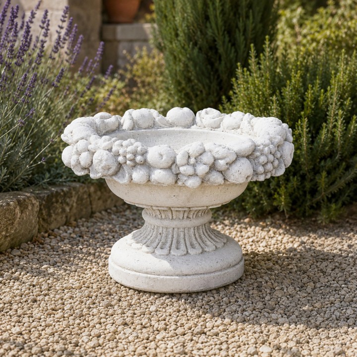 Vase modèle « porte-noix »
