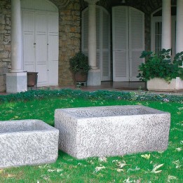 Hammered planter