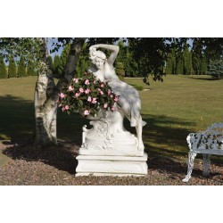 Venere sognante - statue da giardino in graniglia di marmo di Carrara