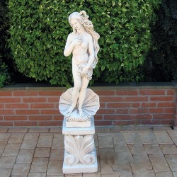 Venere che sorge - statua da giardino in graniglia di marmo di Carrara