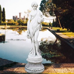 Acquaiola- statue da giardino in graniglia di marmo di carrara