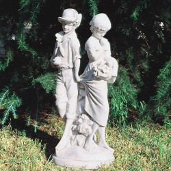 La prima volta (1° amore) - statue da giardino in graniglia di marmo di Carrara