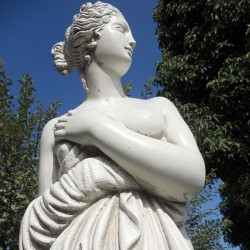 Paolina (media) - statue da giardino in graniglia di marmo di Carrara
