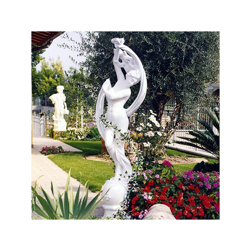 Venere danzante - arredo da giardino in graniglia di marmo di Carrara