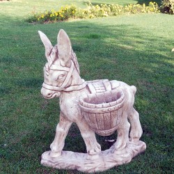 Ciuccio con gerli - statua da giardino in pietra ricomposta al 100% made in italy.