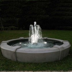 Fontana Bruxelles - fontane da giardino funzionanti in graniglia di marmo di Carrara, 100% Made in Italy