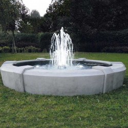 Fontana Bruxelles - fontane da giardino funzionanti in graniglia di marmo di Carrara, 100% Made in Italy