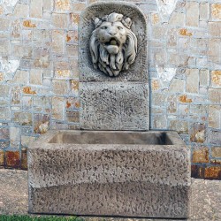 Fontana a muro Brescia