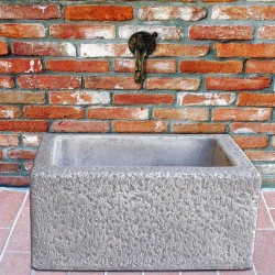 Raccogligocce Temù - fontane da giardino con rubinetto in cemento bianco