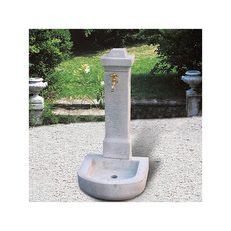 Fontana Cadore -fontane da giardino con rubinetto in cemento bianco 100% made in italy