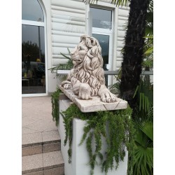 Coppia leoni Colosseo - statue da giardino arredo da giardino animali in graniglia di marmo di Carrara