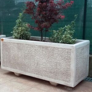 Fioriera Pietrasanta (piccola)- arredo da giardino in pietra ricomposta