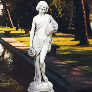 Acquaiola- statue da giardino in pietra ricomposta