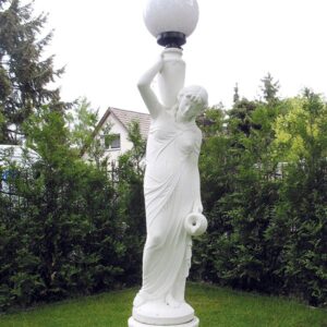 Fanciulla con brocca - statua da giardino in graniglia di marmo di Carrara