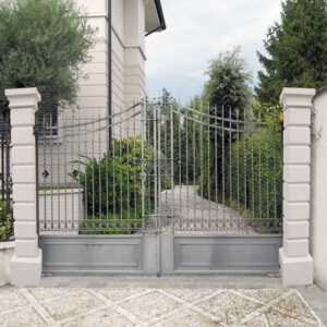 Pilastro Gonzaga P. - edilizia in cemento bianco