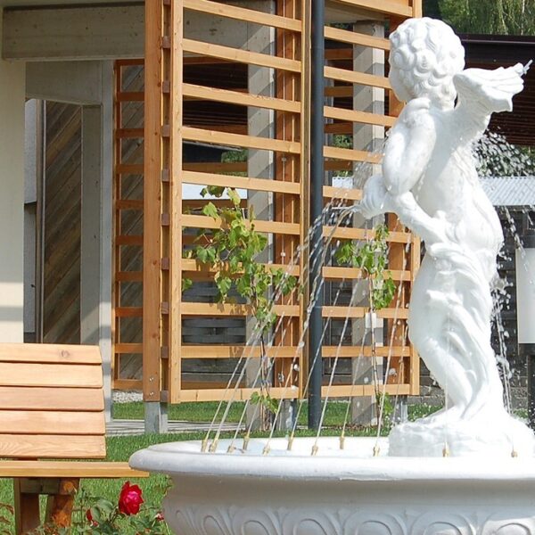 Fontana Paradiso fontane da giardino funzionanti in graniglia di marmo di Carrara