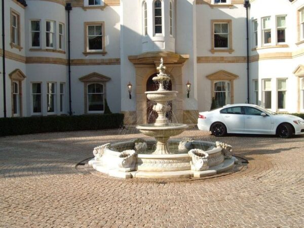 Fontana Berlino - fontane da giardino funzionanti in cemento bianco