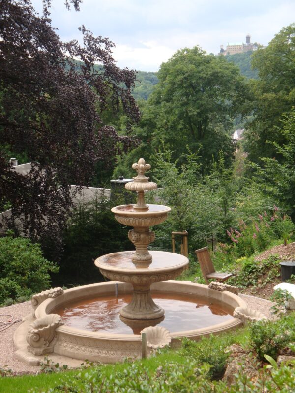 Fontana Berlino - fontane da giardino funzionanti in cemento bianco
