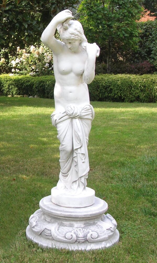 Tacita - statue da giardino in graniglia di marmo di Carrara