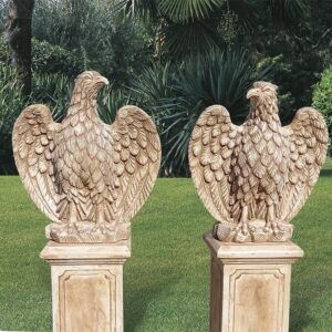 Coppia aquile vittoriane