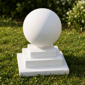 Large Pyramid Ball 3 architectural element - Italpark